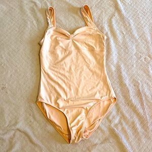 Wearmoi peach leo